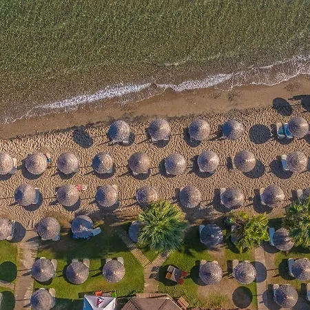 Porto Zorro Xirokástellon