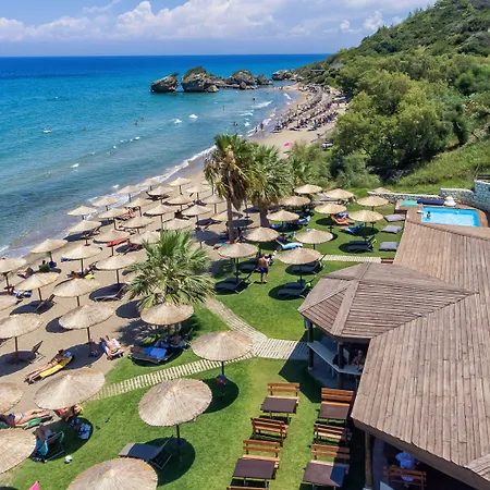 Porto Zorro מלון Xirokástellon